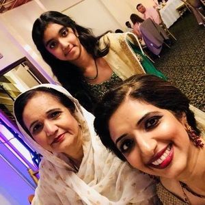 Meet your Posher, Rabia